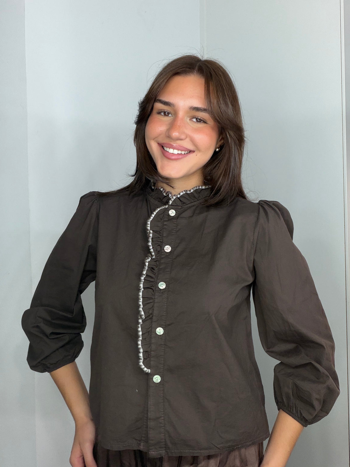 Blusa volante contraste