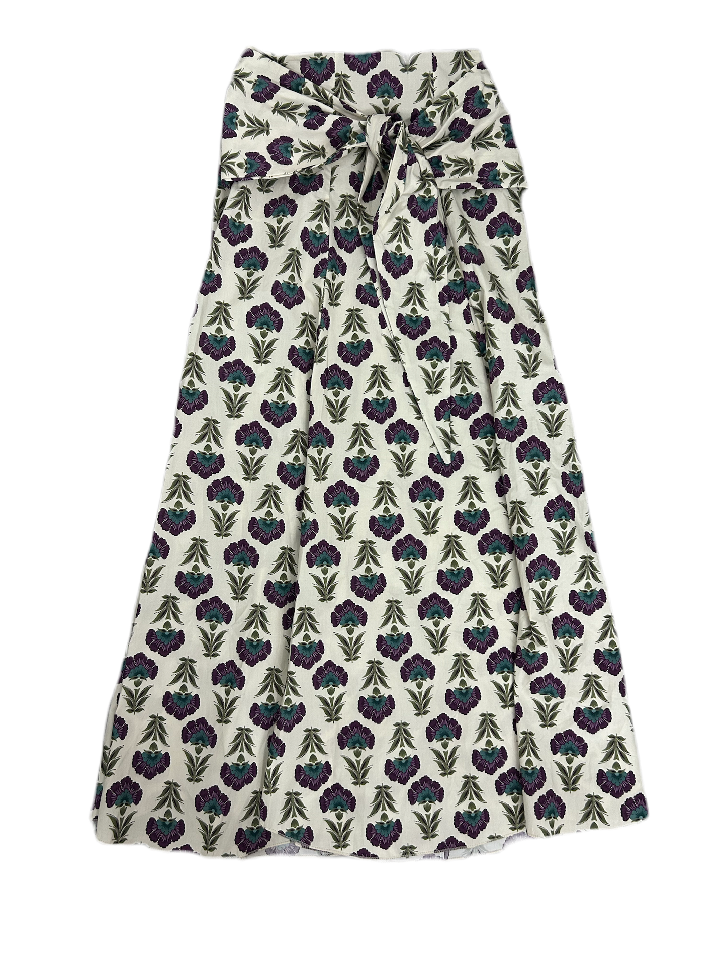 Falda modelo LAZO